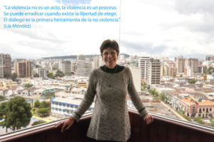 Mujeres en defensa de la paz y la democracia