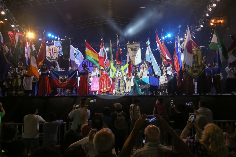Conozcamos quiénes serán Embajadores en #Colectividades2019 Rosario