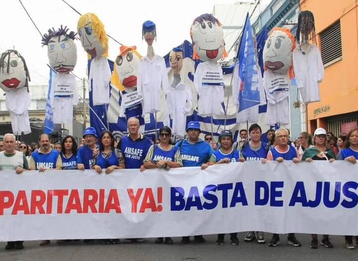 AMSAFE informa: Salario no es Ganancia. Aumento insuficiente. Traslados Directivos. Dia Educ. Técnica. Turismo. Más Convenios
