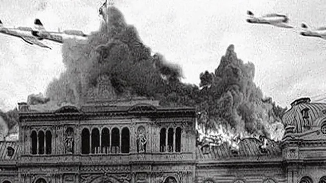 Efemérides 16 de Junio: Bombardeo Plaza de Mayo Jairo Psicosis Hendrix Samuel Velez-Boca Messi Pisa Apagon-Macri Día del Ingeniero